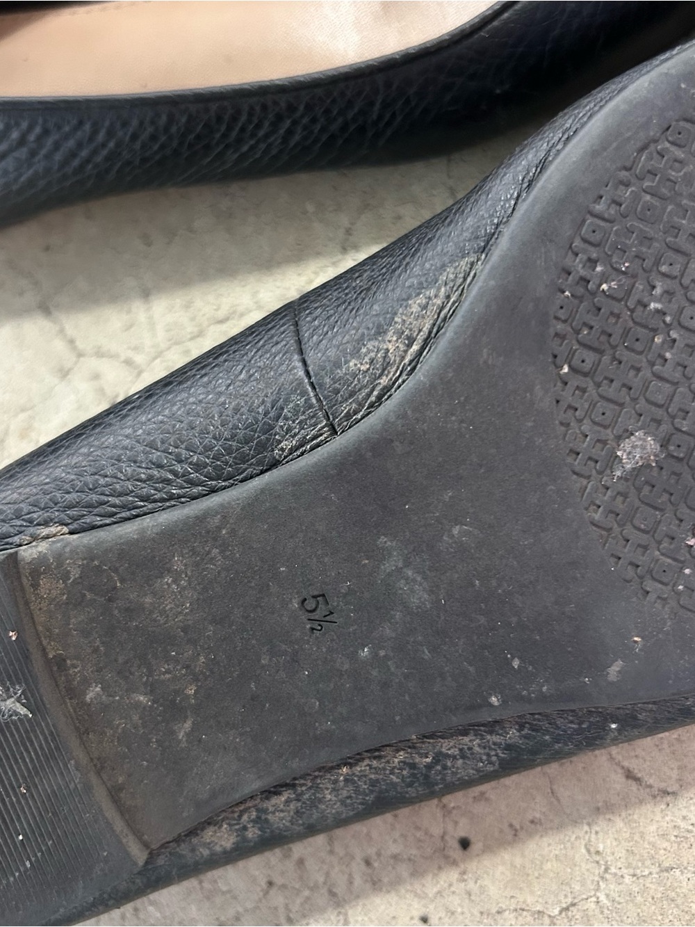 ❌❌❌Tory Burch Black Leather Logo Round-Toe Claire Ballet Flats - Picture 5 of 5